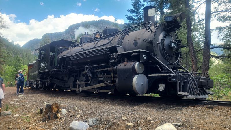 12 Magical Ways To Enjoy Colorado's Cascade Canyon Winter Train Ride - Decor Hint Cascade Canyon Stop and Layover