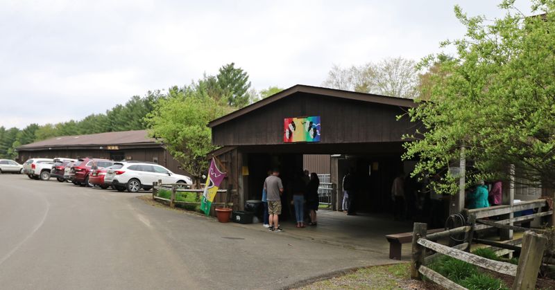 Nearby Arts Center Enhances The Visit