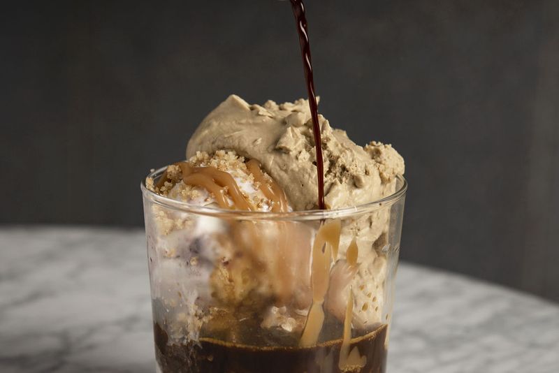 NYC Hot Chocolates That Are Absolutely Worth The Hype - Decor Hint Caffè Panna