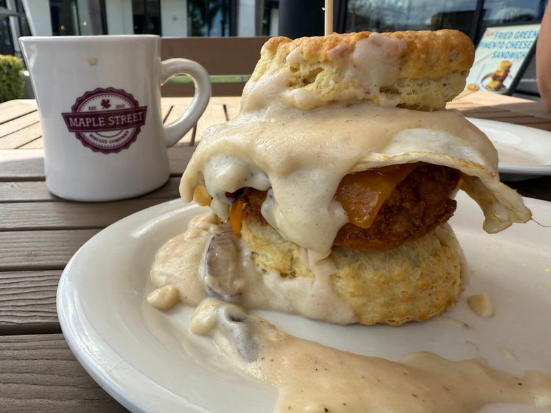 19 Florida Diners Filling Plates With True Southern-Style Favorites - Decor Hint Maple Street Biscuit Company
