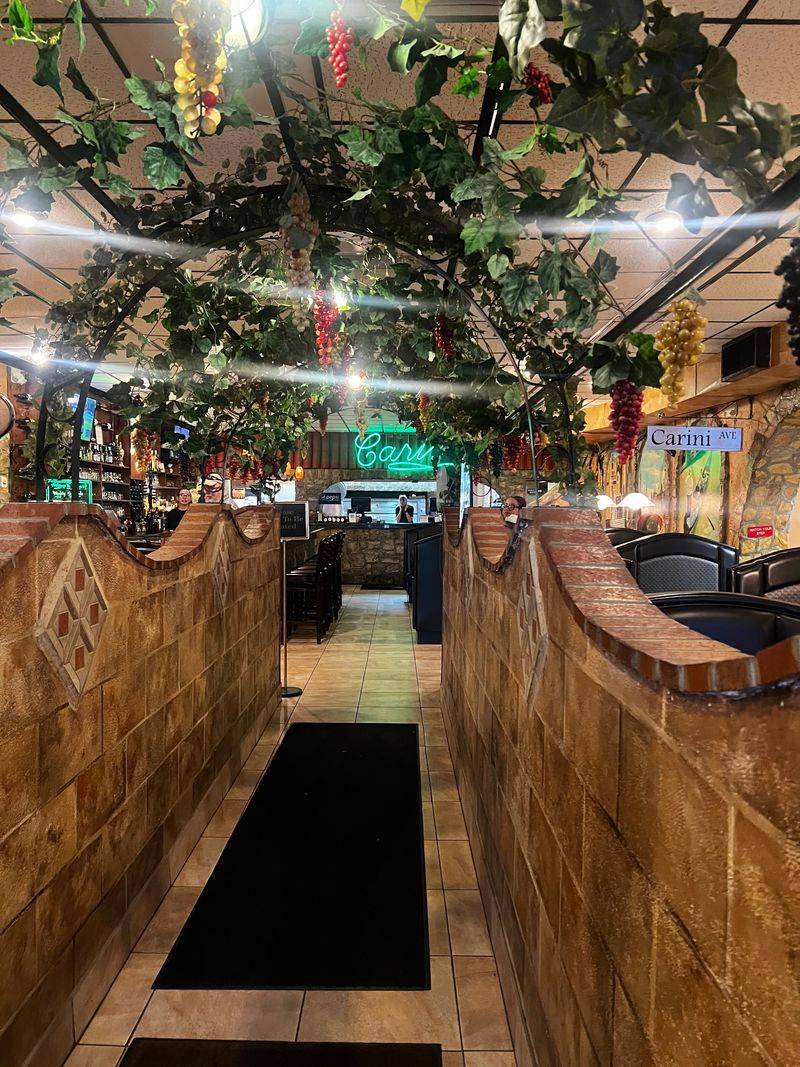 Carini's Italian Grill & Pizzeria