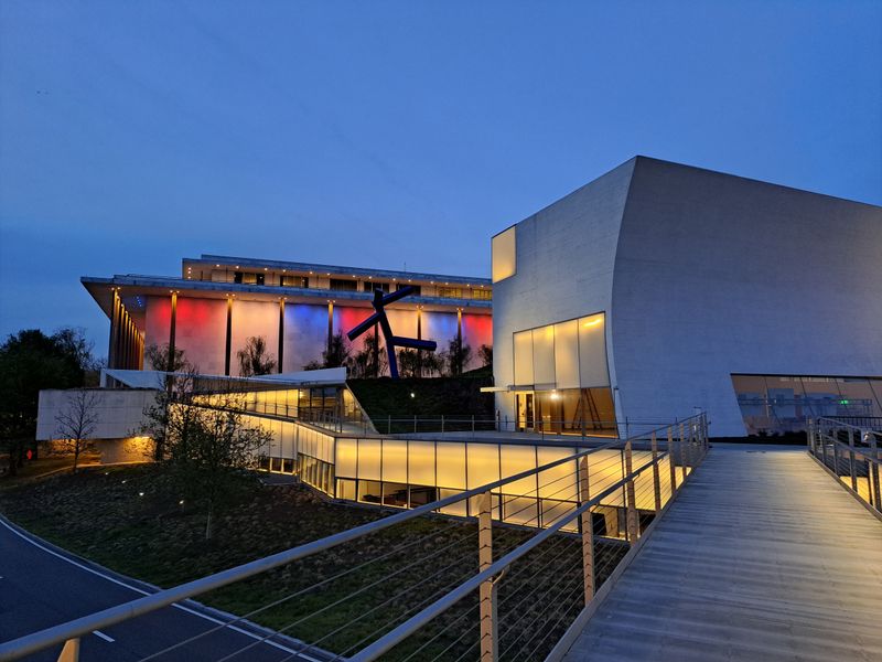 Kennedy Center Expands Performing Arts Programming