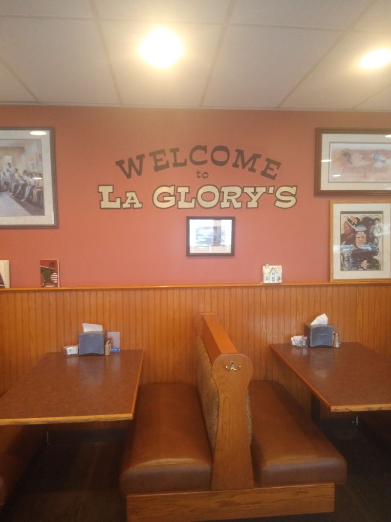 13 Ohio Soul Food Buffets You’ll Gladly Travel For - Decor Hint La Glory’s Soul Food Café Buffet, Columbus