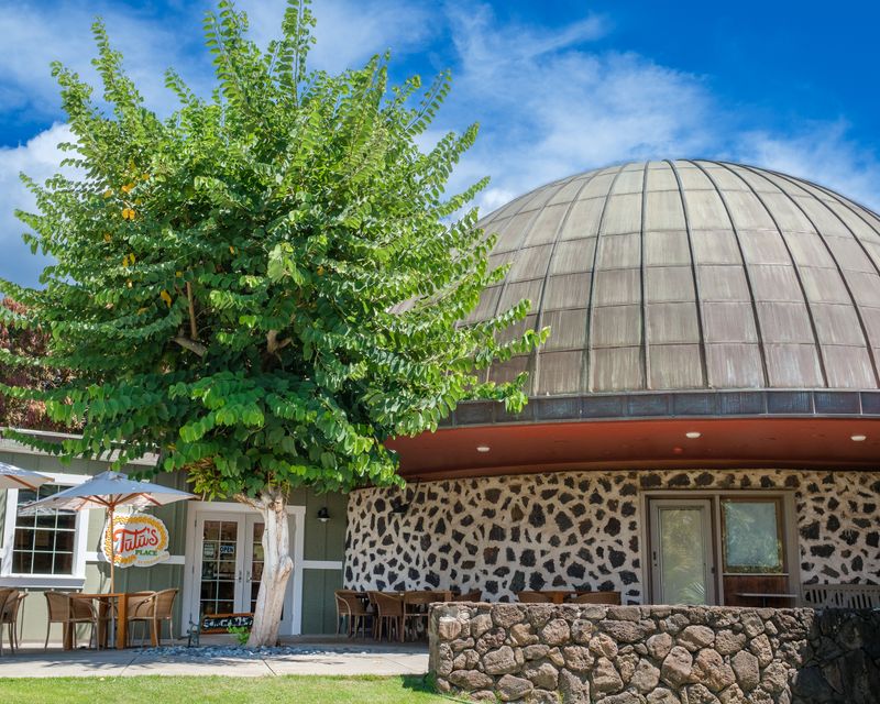 Hawaii Spots Proving Soul Food And Island Hospitality Are A Match Made In Heaven - Decor Hint Tutu's Place by Highway Inn