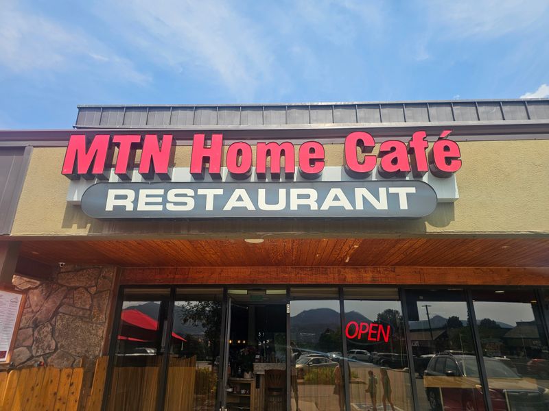 Perfectly Located In The Heart Of Estes Park