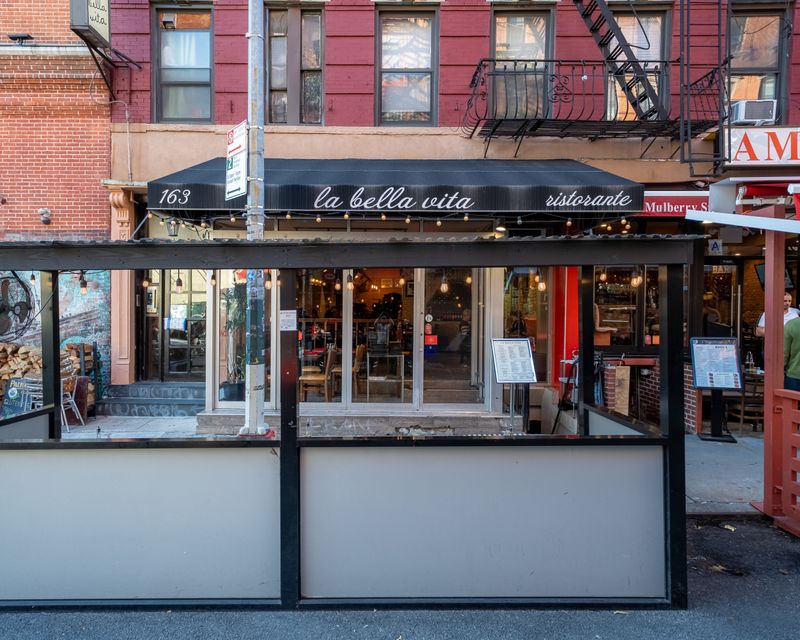 11 Italian Restaurants In Washington That Feel Straight Out Of The Old Country - Decor Hint La Vita E Bella