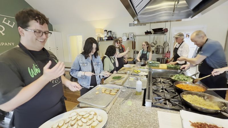 Reasons Why South Carolina's Culinary Scene Is Your Must Visit Destination For Food Tourism In 2026 - Decor Hint Cooking Classes Let You Learn Traditional Techniques