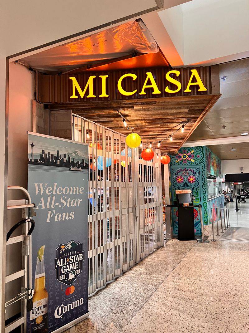 Mi Casa Cantina At Ontario International Airport