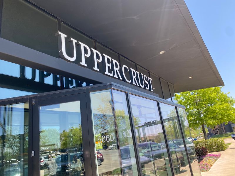 12 Oklahoma Pizza Spots Proving Great Flavor Is Worth Traveling For - Decor Hint Upper Crust Wood Fired Pizza