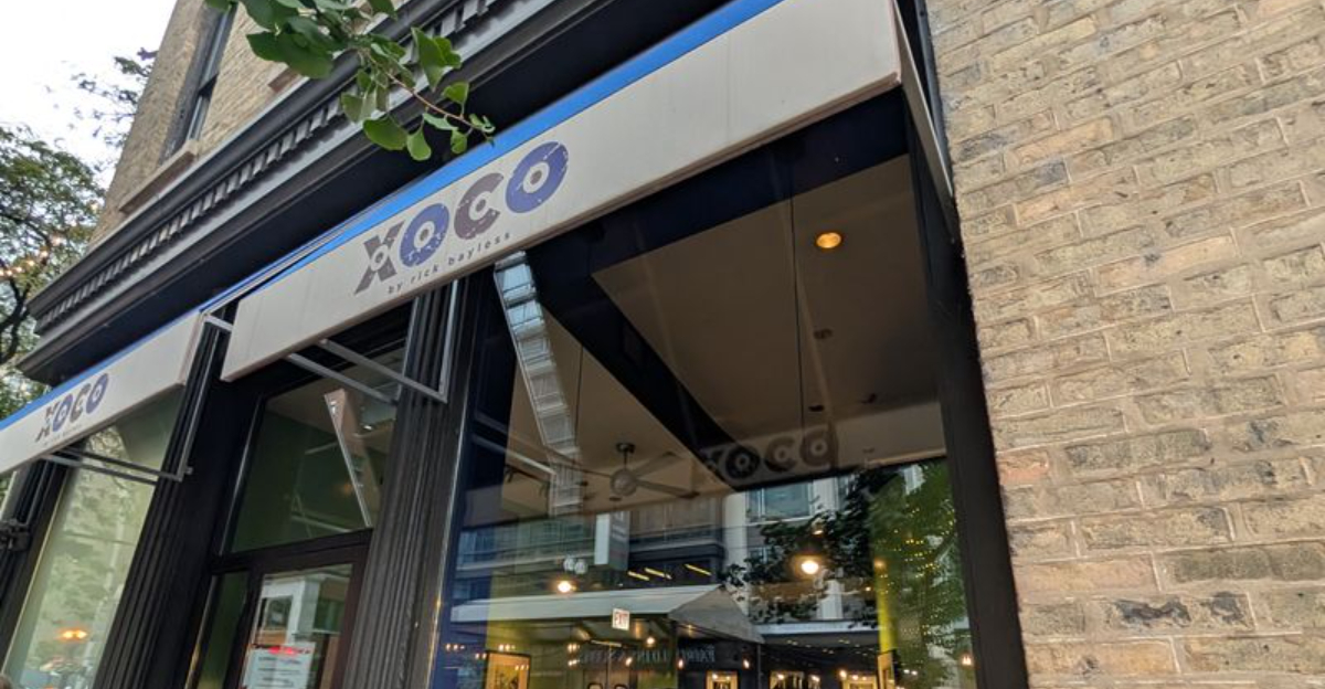 Stop By This Chicago Restaurant For Some Of The Citys Best Chocolate - Decor Hint