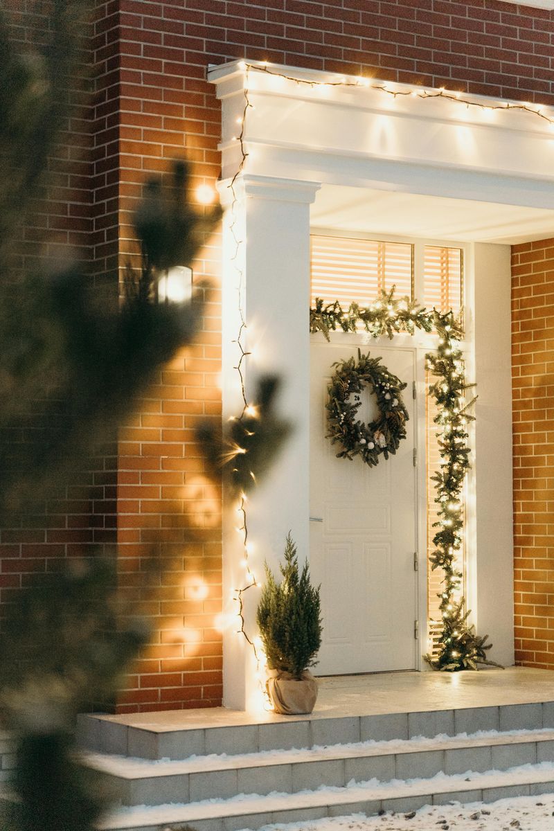 15 Pennsylvania Front Porch Ideas Adding Instant Winter Warmth - Decor Hint Potted Evergreens For Fresh Greenery