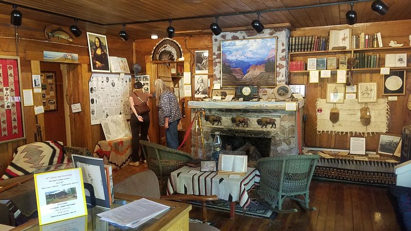 Arizona's Peaceful Mountain Escape Where Locals Go To Unwind - Decor Hint Butterfly Lodge Museum's Historic Charm