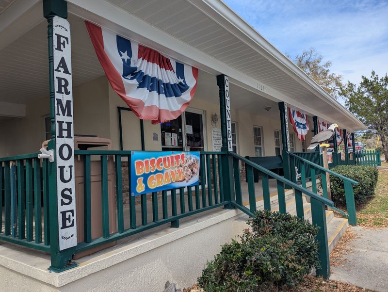 Minnesota Fried Catfish Joints That Turn Long Drives Into Easy Decisions - Decor Hint Farmhouse Restaurant