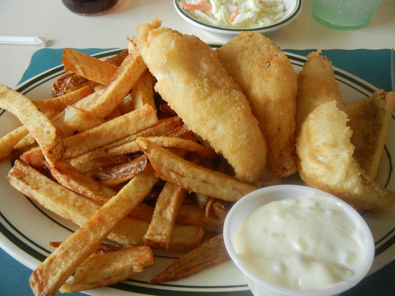 Lemmy's Restaurant – Huron