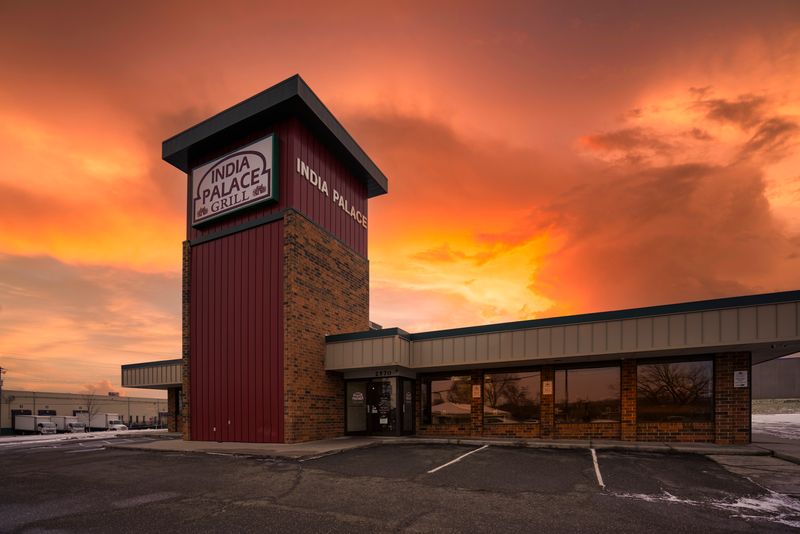 10 Minnesota Buffets That Perfectly Capture The Flavors Of The North Star State - Decor Hint India Palace