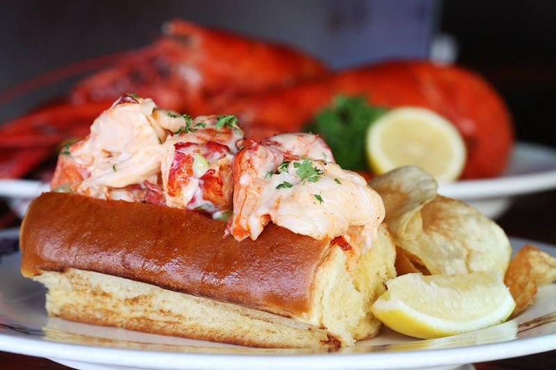 Taste The North In The South: Georgia’s Top Lobster Rolls - Decor Hint Atlanta Fish Market