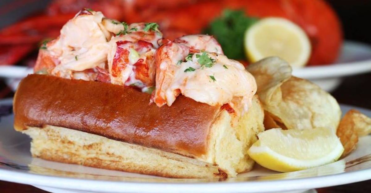 Taste The North In The South Georgias Top Lobster Rolls - Decor Hint