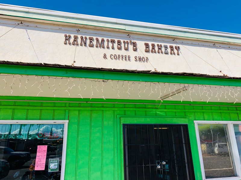 Hawaii Hidden Gems Serving Incredible Flavor At Everyday Prices - Decor Hint Kanemitsu Bakery