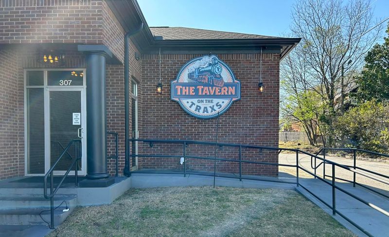 The Cedar River Smokehouse & Tavern