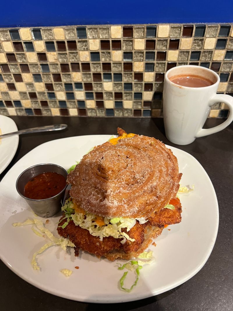 Stop By This Chicago Restaurant For Some Of The City's Best Chocolate - Decor Hint Mexican Hot Chocolate That Rewrites The Rules