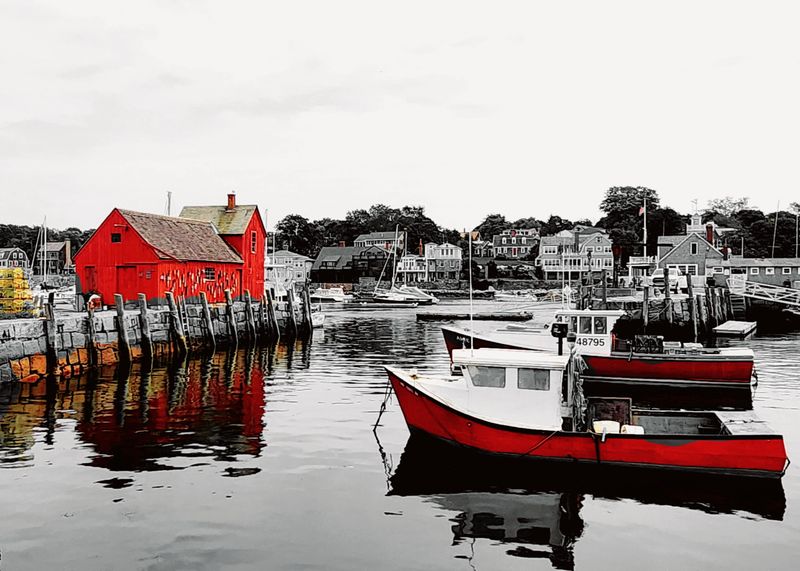 11 Off-The-Radar Seafood Shacks Scattered Across Massachusetts - Decor Hint Roy Moore Lobster Company