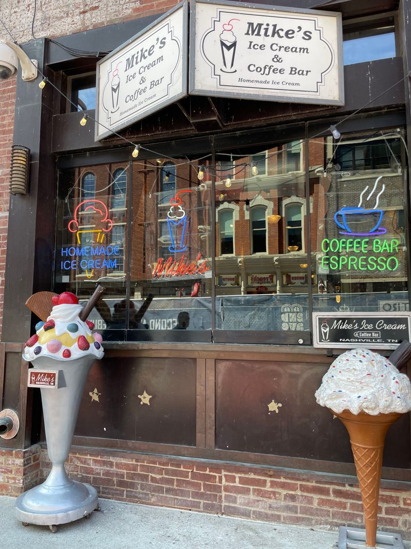 16 Tennessee Ice Cream Stops So Good Not Even Winter Slows Them Down - Decor Hint Mike's Ice Cream
