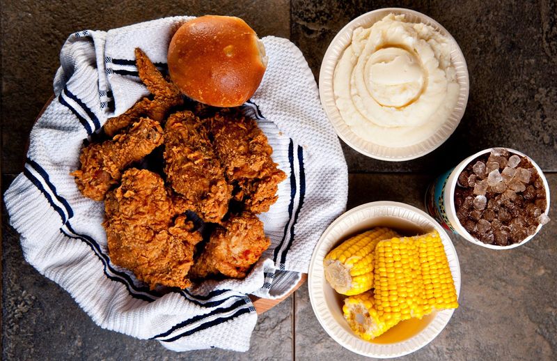 11 Oklahoma Tavern Fish Fries That Feel Like A Small-Town Friday You'll Never Forget - Decor Hint Charlie's Chicken Of Sand Springs