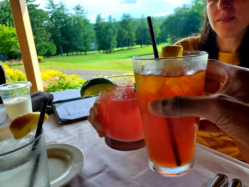15 Pennsylvania Lakeside Restaurants Offering Relaxing Water Views - Decor Hint The Grille Room At Woodloch Springs Country Club