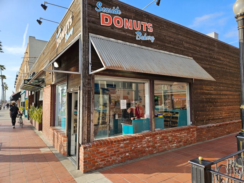 Seaside Donuts Bakery