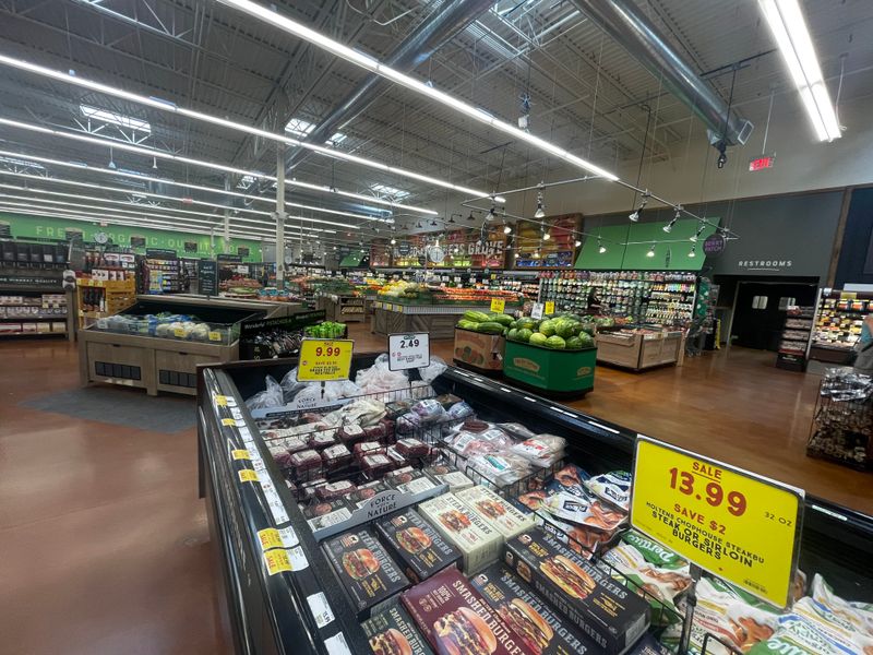 Illinois Grocery Stores That Make Meat And Deli Shopping A Pleasure - Decor Hint Fresh Thyme Market