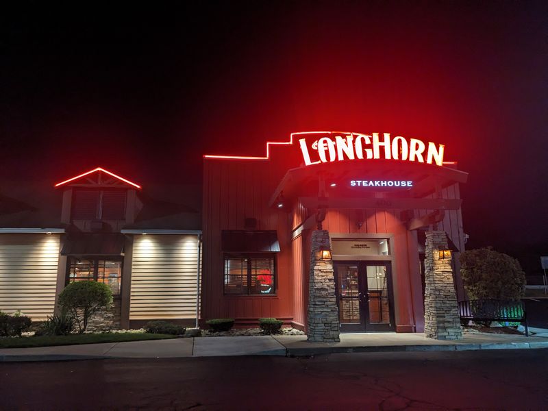 Rhode Island Steakhouses Known For Perfectly Aged, Expertly Seared Cuts - Decor Hint LongHorn Steakhouse