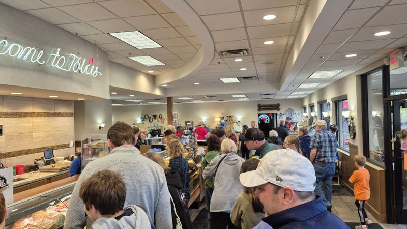 Hours That Actually Work For Travelers