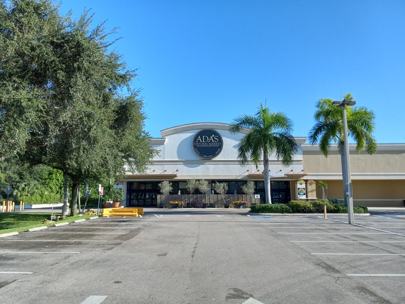 Ada's Natural Market