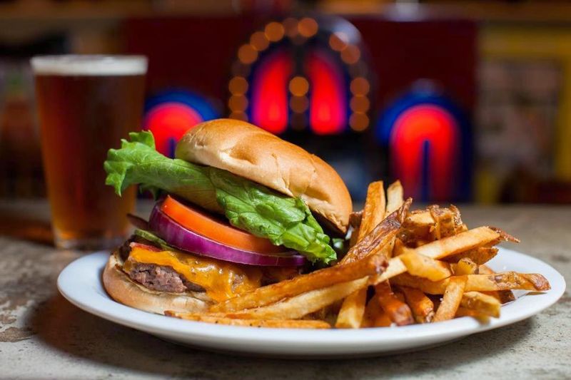 Green Truck Neighborhood Pub