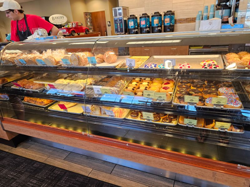 A Bakery That Makes You Want To Buy Everything