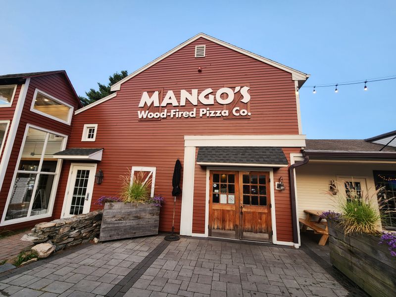 Mango's Wood-Fired Pizza Co.