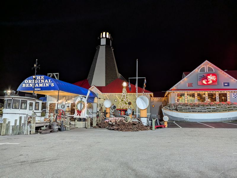 16 North Carolina Seafood Buffets That Keep Locals Coming Back Again And Again - Decor Hint Original Benjamin's Calabash Seafood