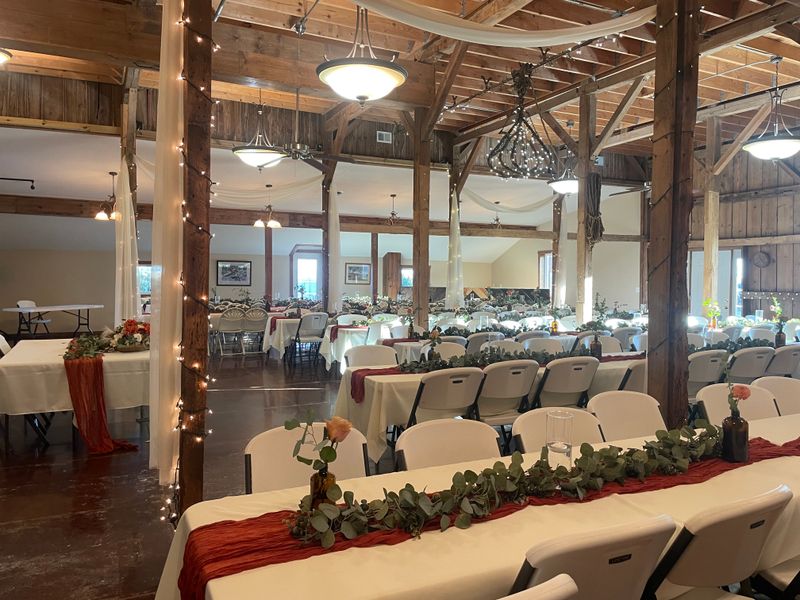 14 Secret Iowa Restaurants That Locals Keep To Themselves - Decor Hint The Wooden Wheel Vineyard Restaurant