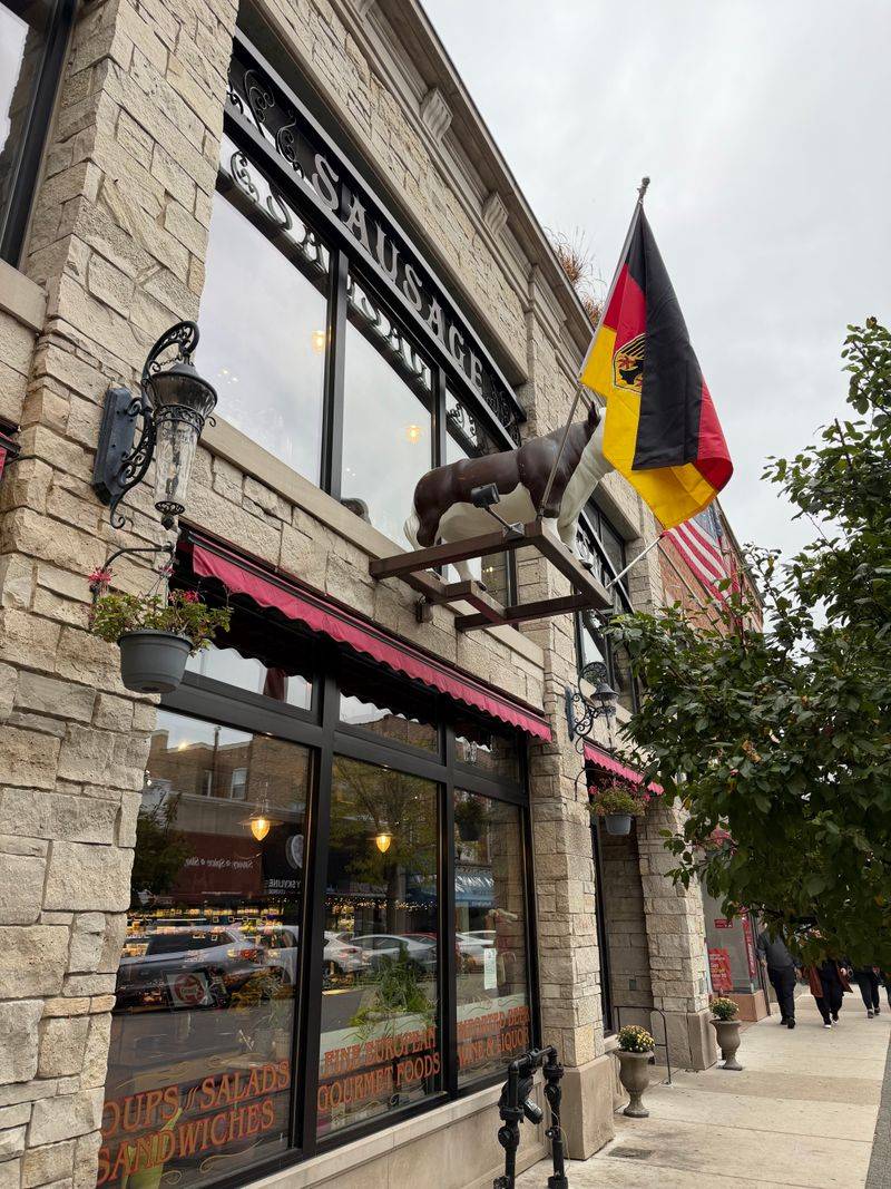 12 Illinois Fish Fries That Keep The Locals Coming Back Each Friday - Decor Hint Gene's Sausage Shop