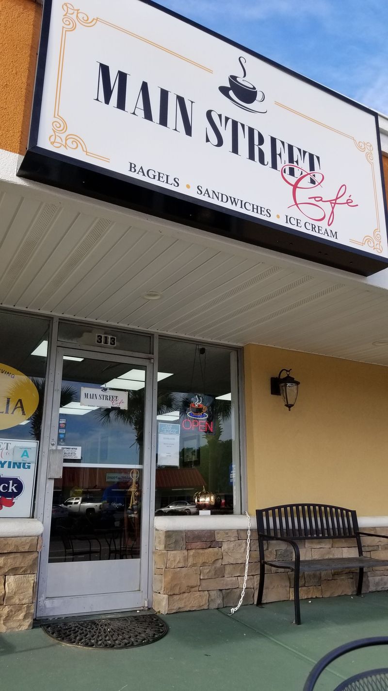 14 Secret Iowa Restaurants That Locals Keep To Themselves - Decor Hint The Main Street Cafe