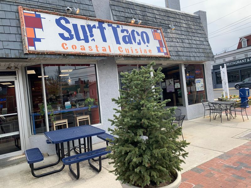 14 New Jersey Restaurants Serving Delectable Food Without The Big Bill - Decor Hint Surf Taco