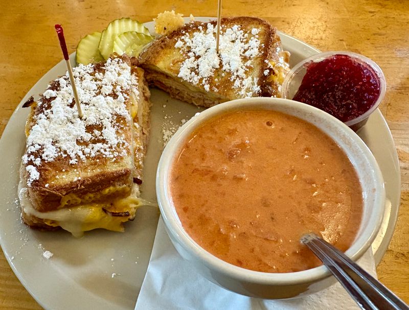 Montana Catfish Shacks Delivering Crispy Bites And Big-Sky Charm - Decor Hint River City Grill