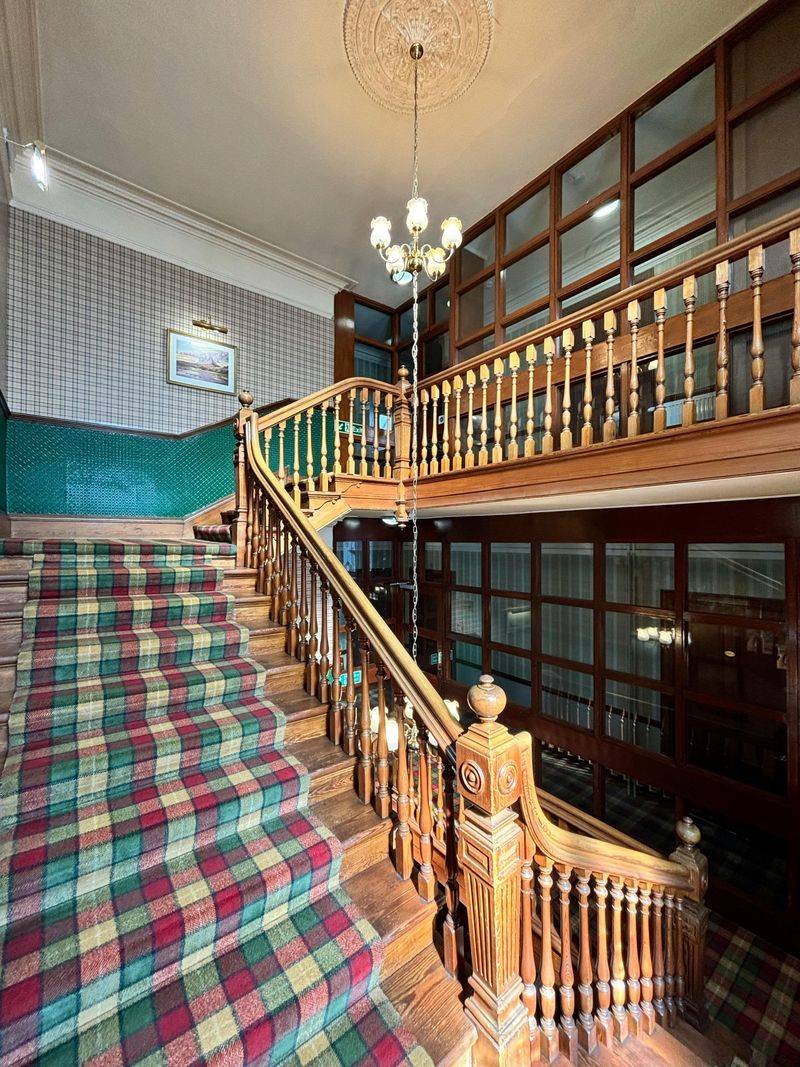 Rug Styles You'll See In Cozy Pennsylvania Living Rooms - Decor Hint Plaid And Tartan Rugs