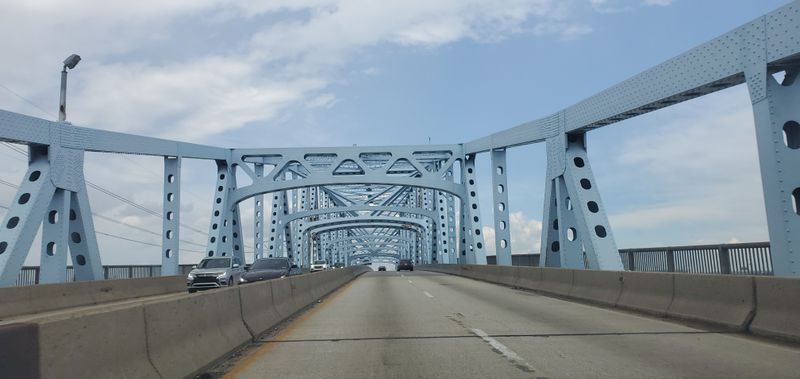 7 Pennsylvania Roads Locals Warn You Never To Drive On During Winter - Decor Hint Pennsylvania Turnpike (I-76)