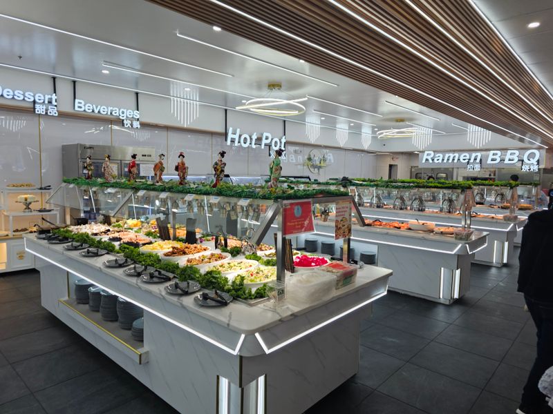 14 New Jersey All-You-Can-Eat Seafood Restaurants Serving Up Endless Coastal Goodness - Decor Hint Umi Hotpot & Seafood Buffet – Freehold