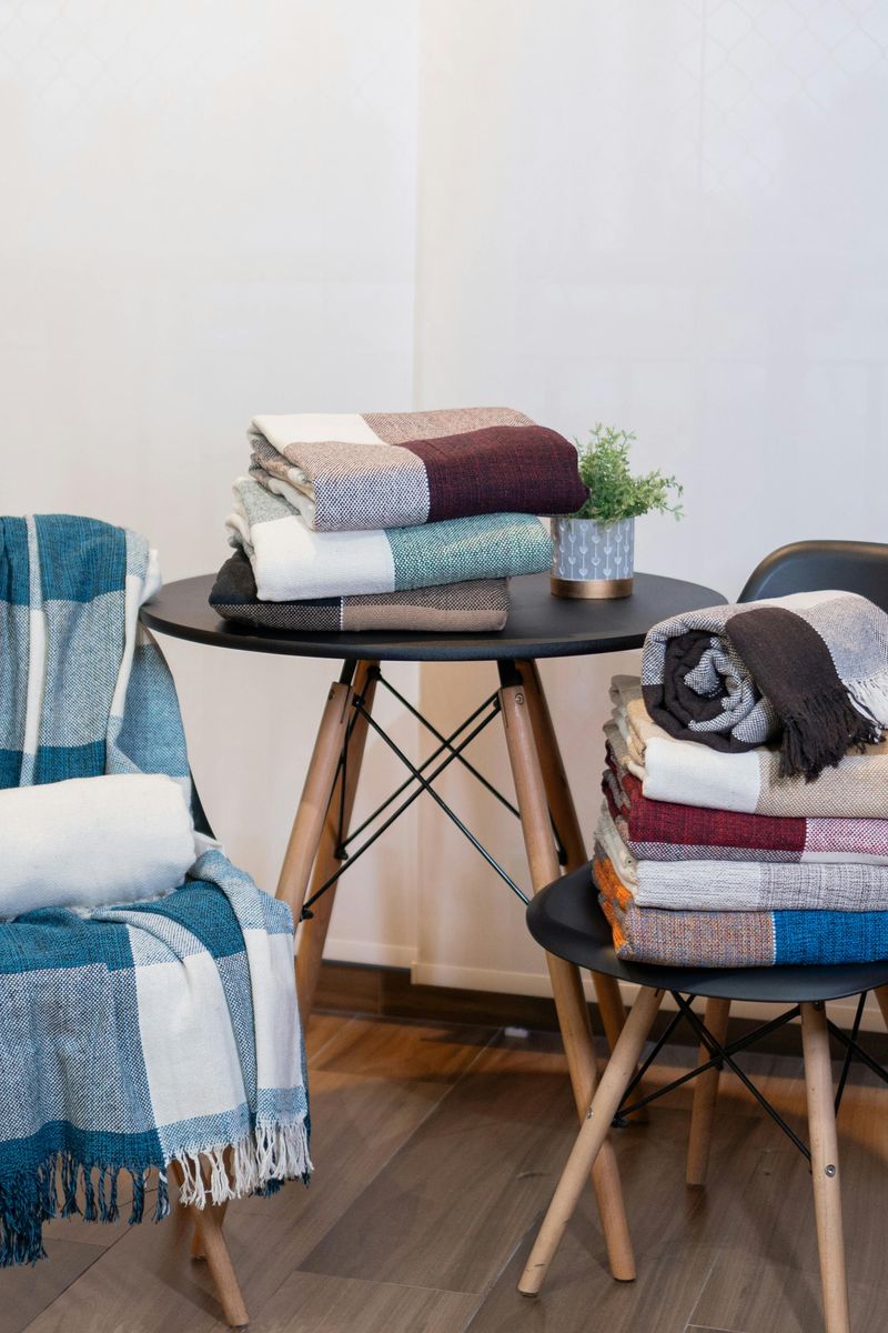 Nesting Tables That Stack When Not Needed