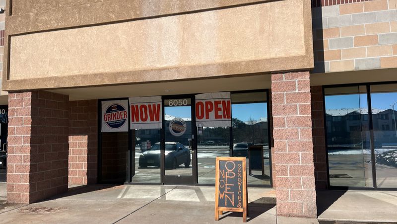 Kansas Italian Sub Shops That Get Every Detail Right From Bread To Bite - Decor Hint Grinders California Style Subs