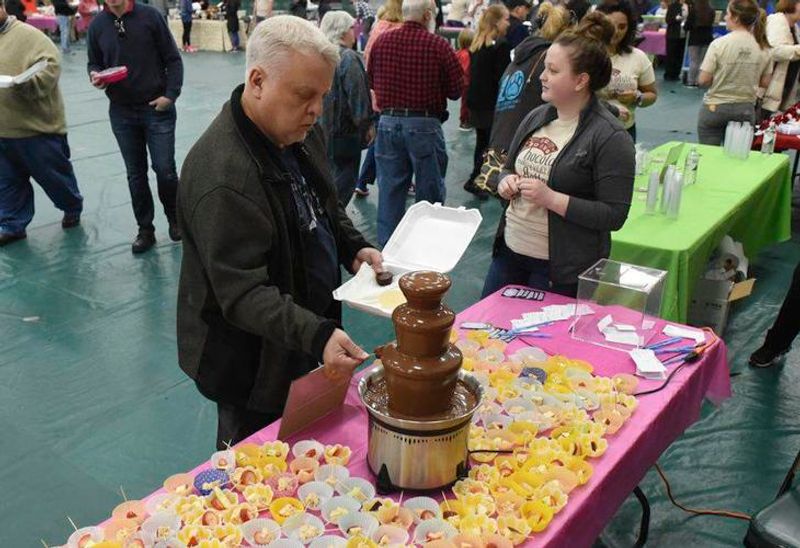 15 Reasons Madison WI Belongs On Your 2026 Travel List From New Openings To Smart Tips - Decor Hint Seasonal Festivals Celebrate Local Culture