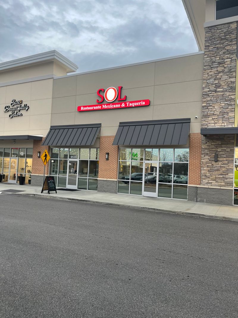 12 Must-Try Mexican Restaurants In Alabama Making Fresh Salsa Daily - Decor Hint Sol Restaurante & Taqueria