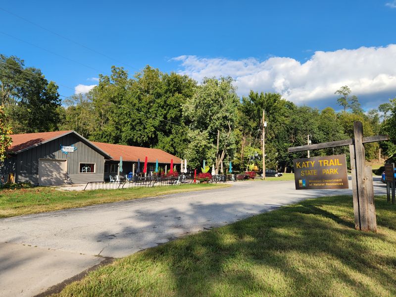 Operating Hours That Fit Trail Schedules Perfectly